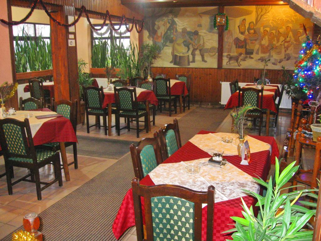 Amfora Rooms Caribrod Dimitrovgrad Extérieur photo